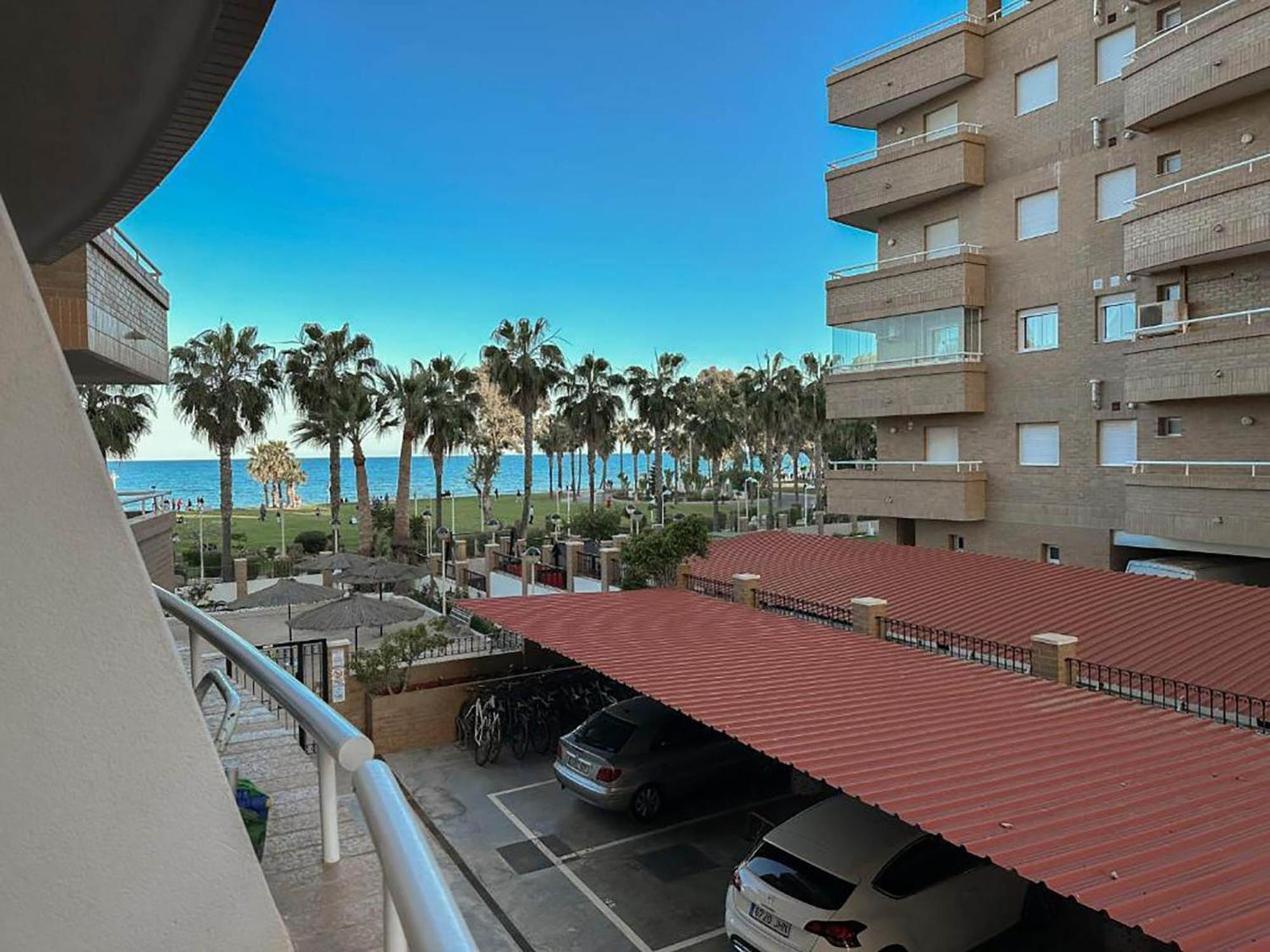 Apartamentos Be Suites Primera Linea Oropesa del Mar Eksteriør bilde